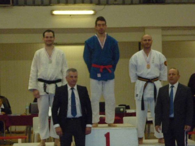KARATE TOULOUSE 2012 004